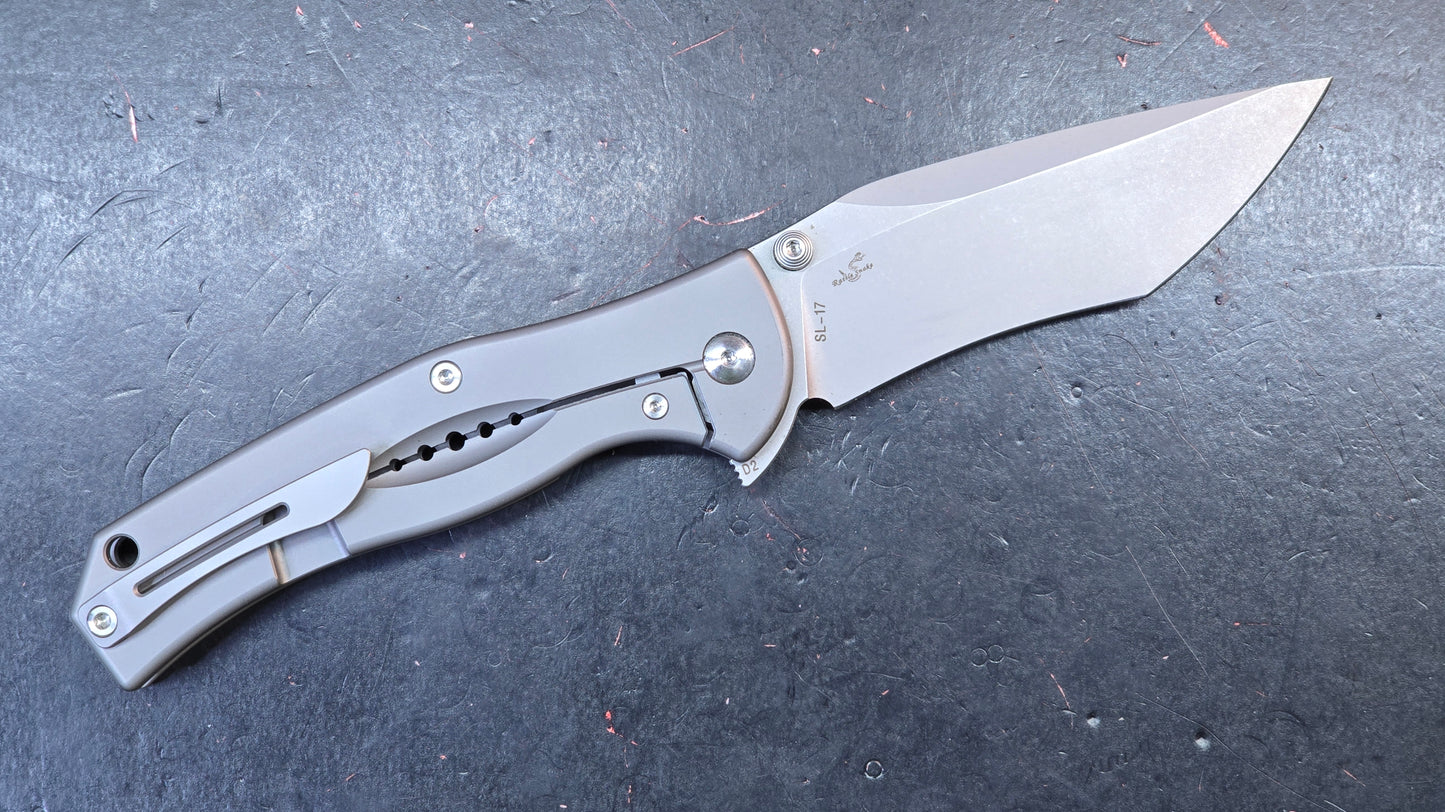 SixLeaf SL-17 Titanium D2