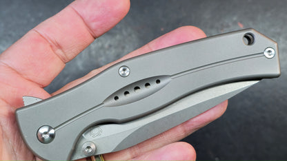 SixLeaf SL-17 Titanium D2