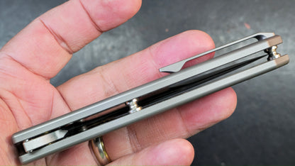 SixLeaf SL-17 Titanium D2