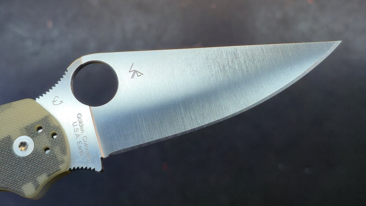Spyderco Paramilitary 2 Digi Camo G10 S45VN (DISCOUNT IN CART)