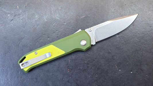 Flytanium Arcade Olive Drab Aluminum Handle W/Yellow & Black inserts S35VN