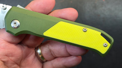 Flytanium Arcade Olive Drab Aluminum Handle W/Yellow & Black inserts S35VN