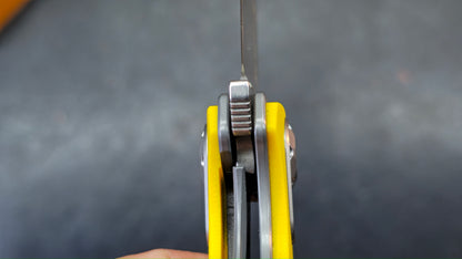 Maxace Balance 2.0 Yellow/Black G10 Handle M390 Blade (DISCOUNT IN CART)