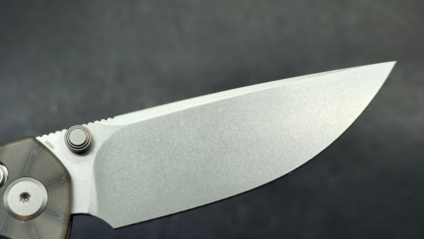 Geo Blaze 2502C Flame Ano Titanium Handle M390 (DISCOUNT IN CART)
