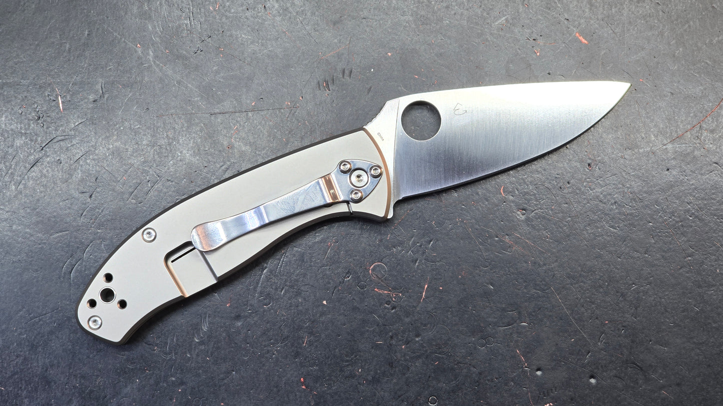 Spyderco Tenacious RIL Bead Blast Titanium Handle 8Cr13MoV