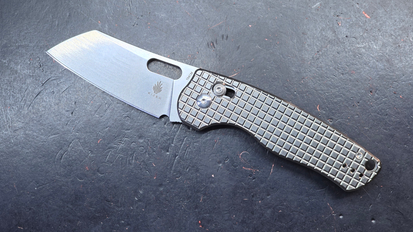 Kizer Towser K (Mini) Frag Ti 154CM