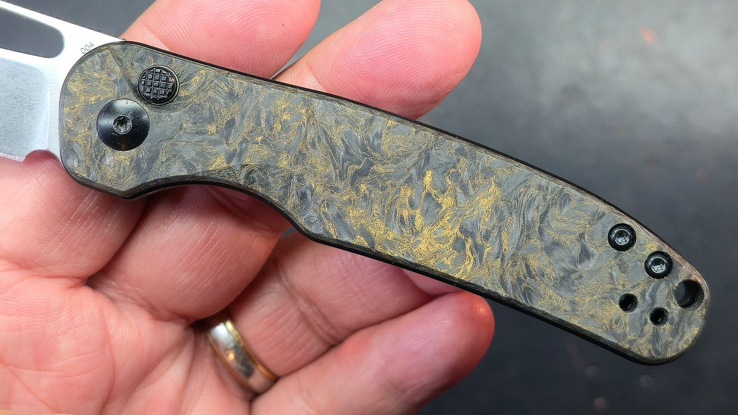 Kizer Hic-cup Carbon Fiber S35VN