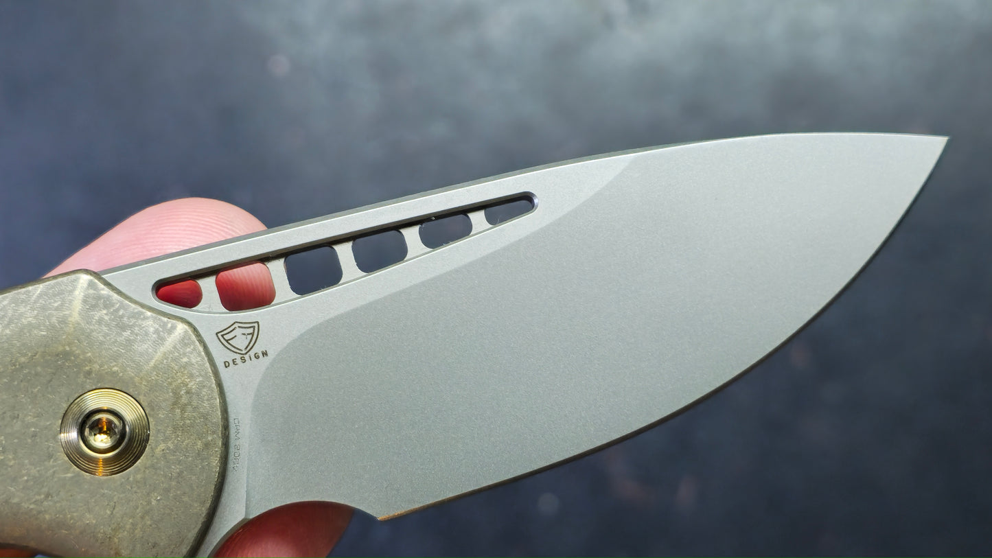 WEKNIFE MINI MALICE Bronze/Black/Gray Titanium 2.98" CPM 20CV (DISCOUNT IN CART)