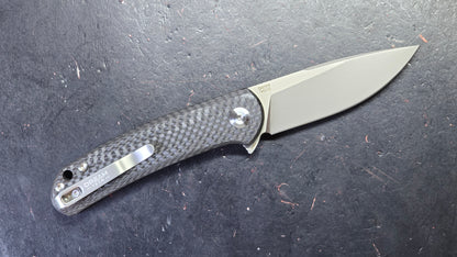 DREAMTECH D4389 Button liner lock Carbon Fiber VG-10