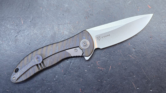 WEKNIFE Synergy 2v2 (INTEGRAL) Tiger Stripe/Black Titanium Handle 20CV