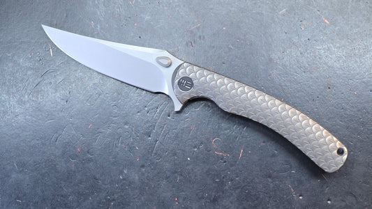 WEKNIFE Dracarys Purple & Golden/Gray/Black Titanium Handle M390 Limited Edition