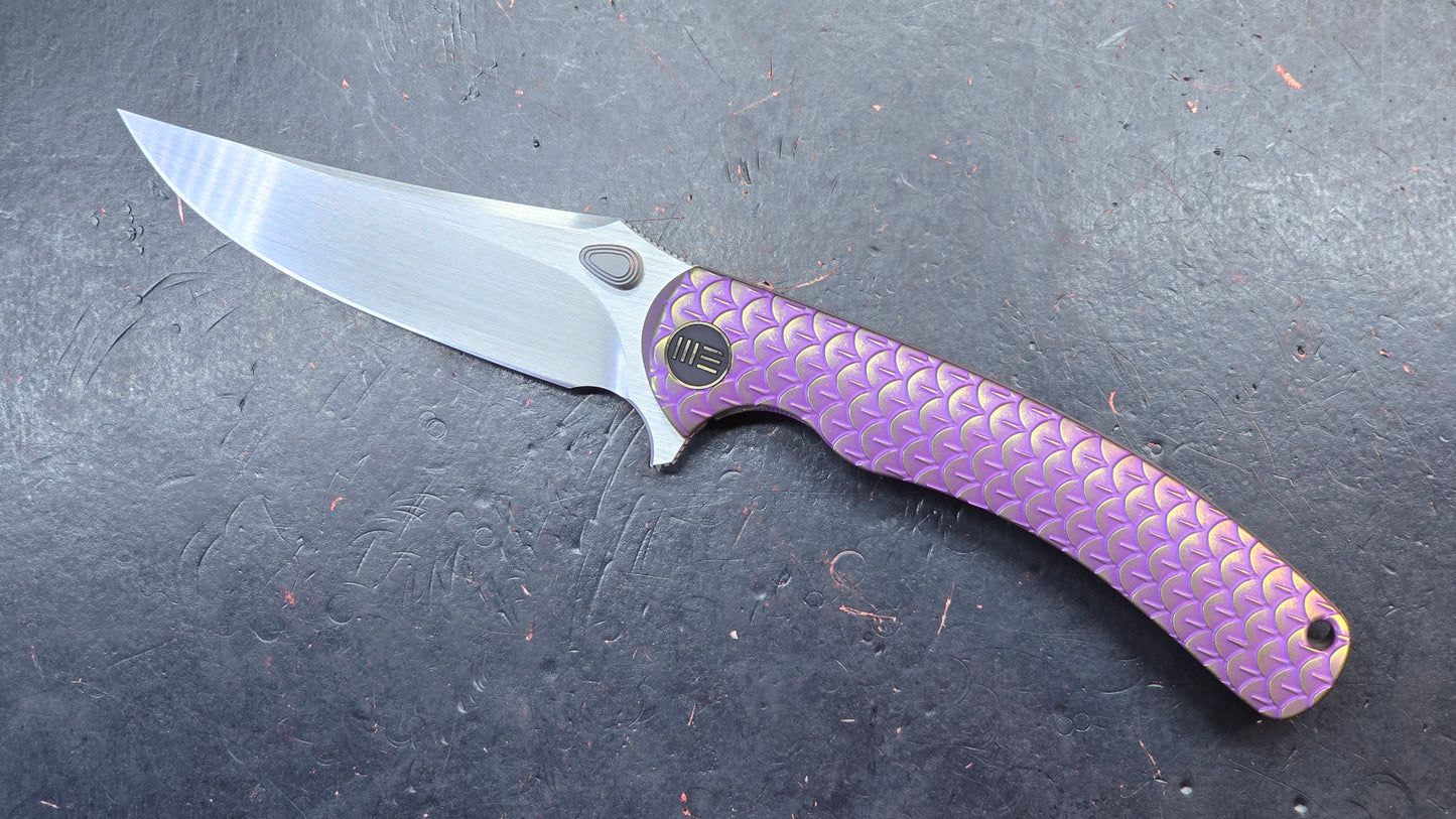 WEKNIFE Dracarys Purple & Golden/Gray/Black Titanium Handle M390 Limited Edition (DISCOUNT IN CART)