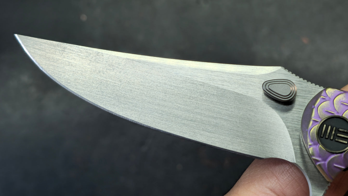 WEKNIFE Dracarys Purple & Golden/Gray/Black Titanium Handle M390 Limited Edition (DISCOUNT IN CART)