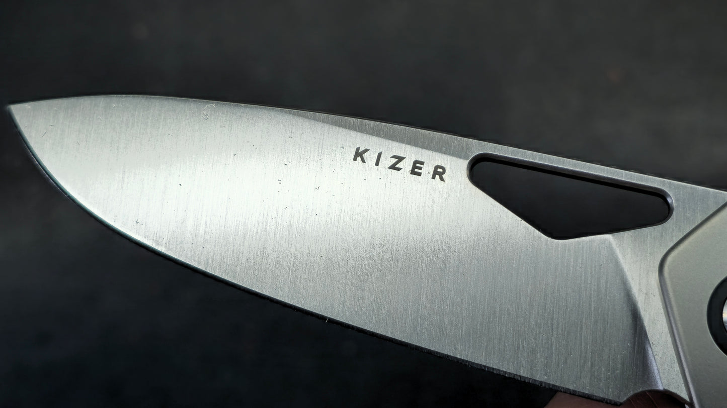 Kizer Serpentine Titanium/Carbon Fiber Handle Elmax Blade