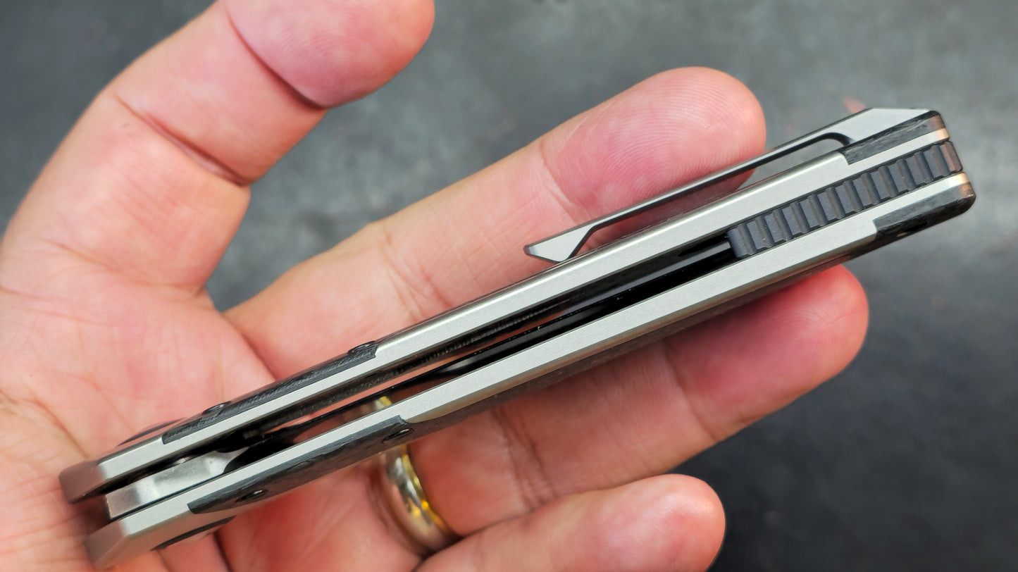 Kizer Serpentine Titanium/Carbon Fiber Handle Elmax Blade