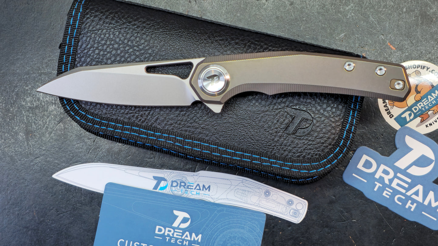 DREAMTECH D4281 Button Liner Lock Gray/Bronze Titanium M390 Blade (DISCOUNT IN CART)
