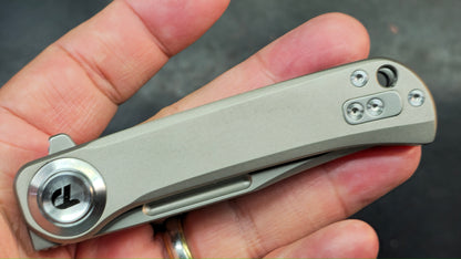 DREAMTECH D4055 Button liner lock Titanium handle D2 Blade