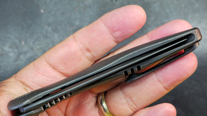 WEKNIFE Synergy 2v2 (INTEGRAL) Tiger Stripe/Black Titanium Handle 20CV
