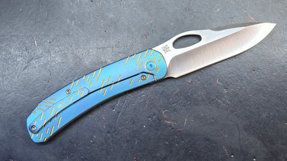 WEKNIFE Inmate Gray/Blue Raindrop Titanium Handle 20CV (DISCOUNT IN CART)