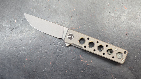 WEKNIFE Miscreant 3.0 Folding Knife Black/Gray Titanium Handle 20CV