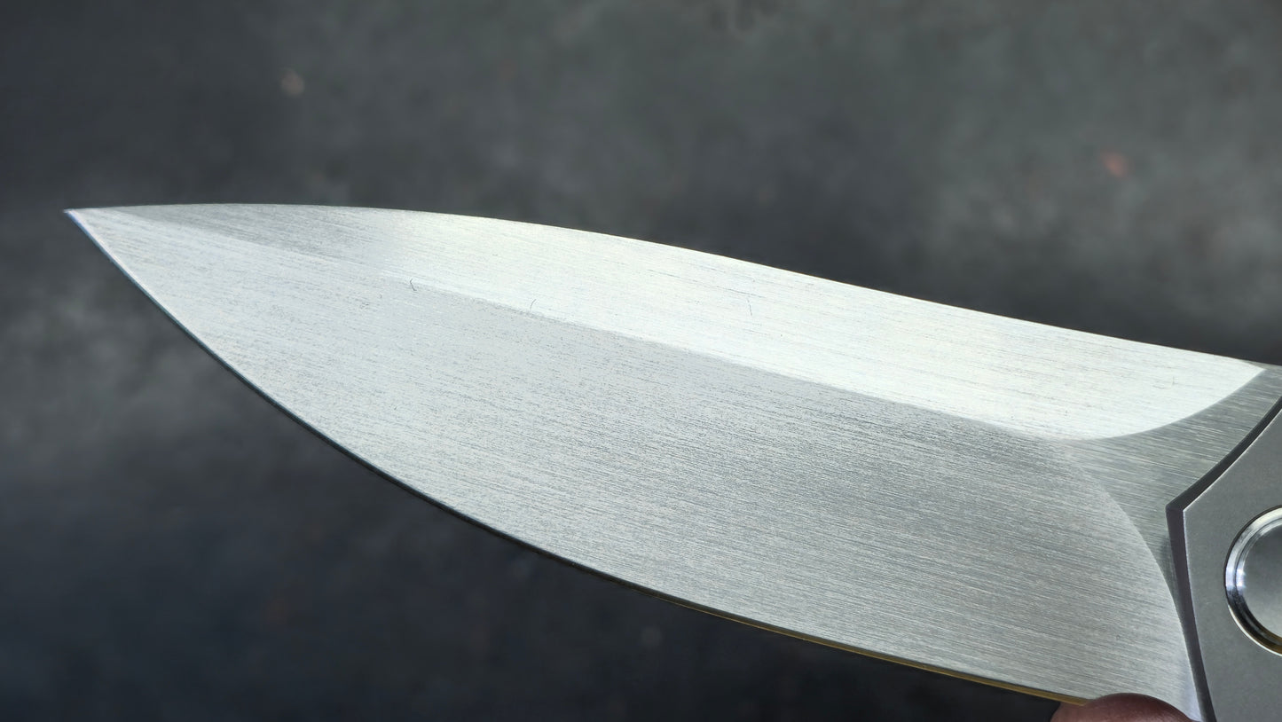 WEKNIFE Acuminal Polished Beadblast Titanium Hand Rubbed Vanax (DISCOUNT IN CART)