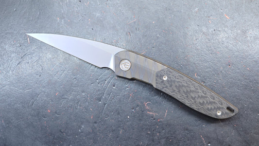 KB Spike Flame Ano Titanium w/ Twill Carbon Fiber M390