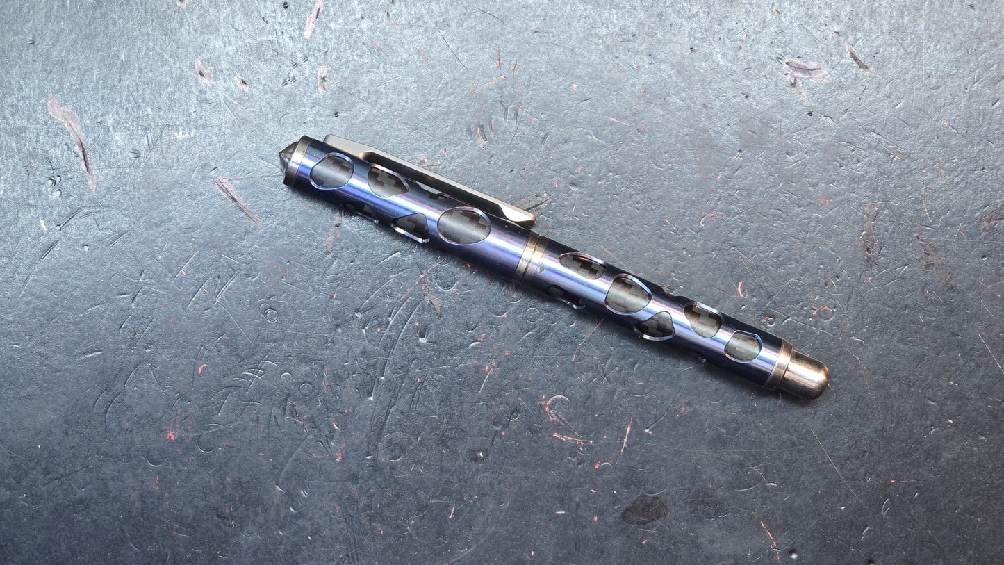 TWOSUN PEN20 Anodized Titanium / Carbon Fiber Glass Breaker