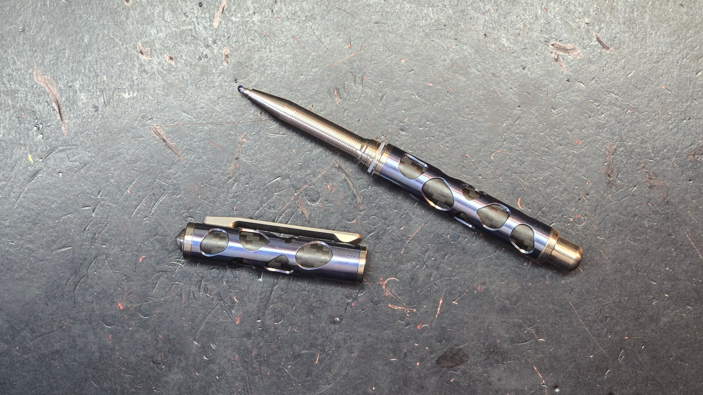 TWOSUN PEN20 Anodized Titanium / Carbon Fiber Glass Breaker