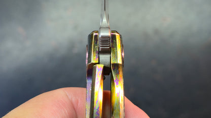 TWOSUN TS502 Anodized Titanium with Carbon Fiber Inlay M390 Blade