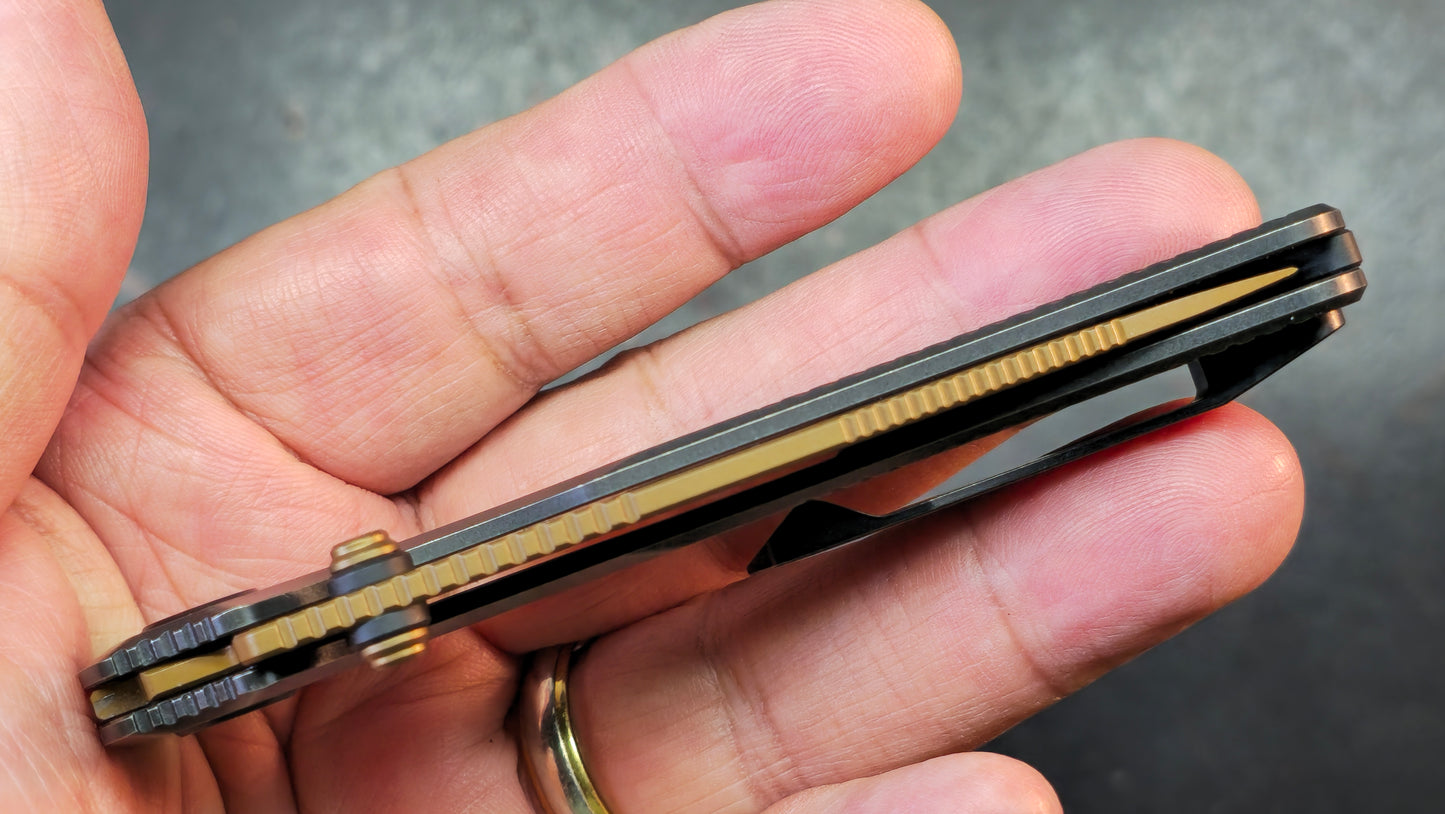 Vosteed Porcupine Ti Slim Button Liner Lock Black Titanium Copper Dune 154CM