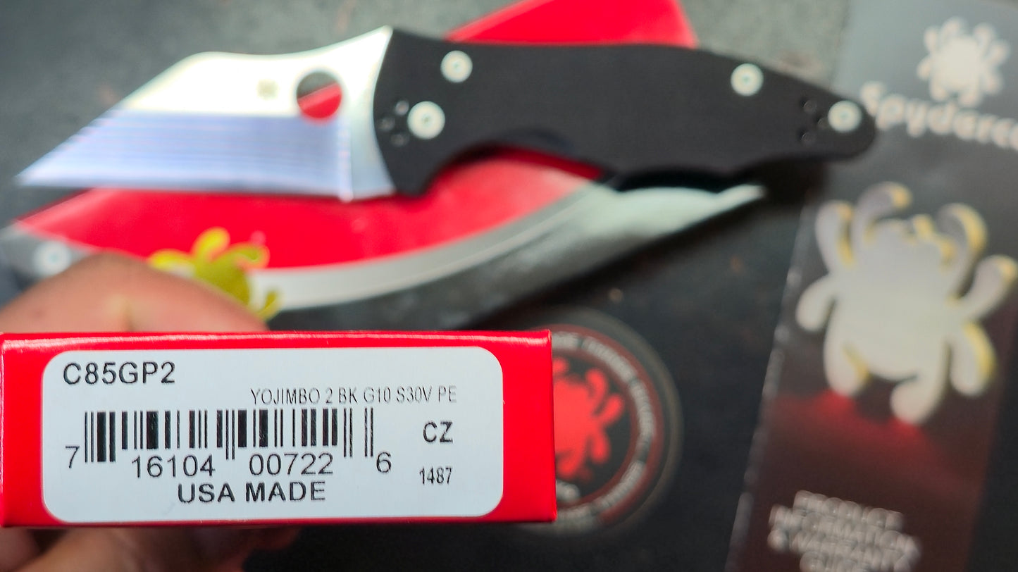 Spyderco Yojimbo 2 Black G10 Handle S30V
