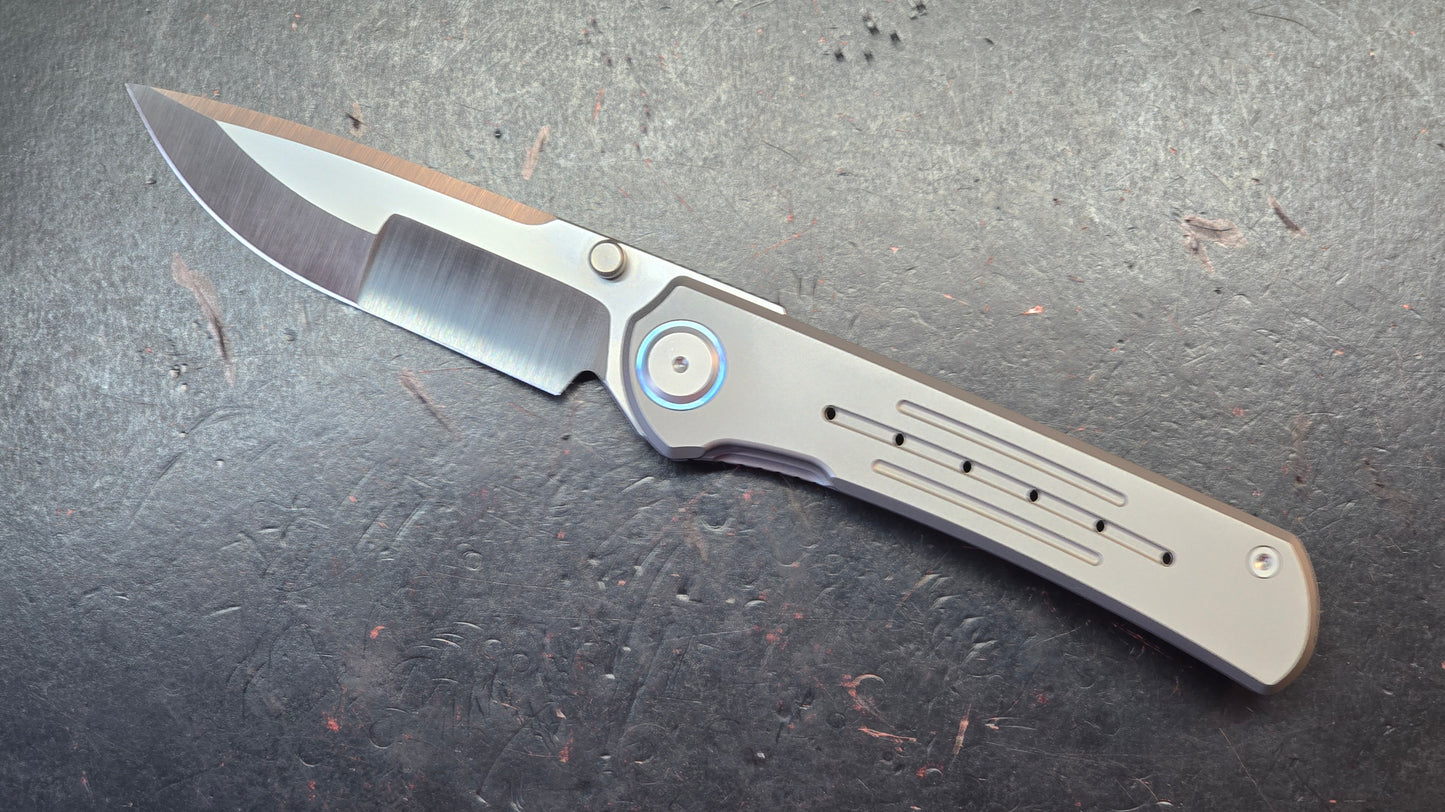 Maxace Peregrine II Folding Knife Sandblast Titanium Handle M390
