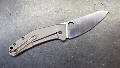 Spyderco SpydieChef Titanium Handle LC200N Blade