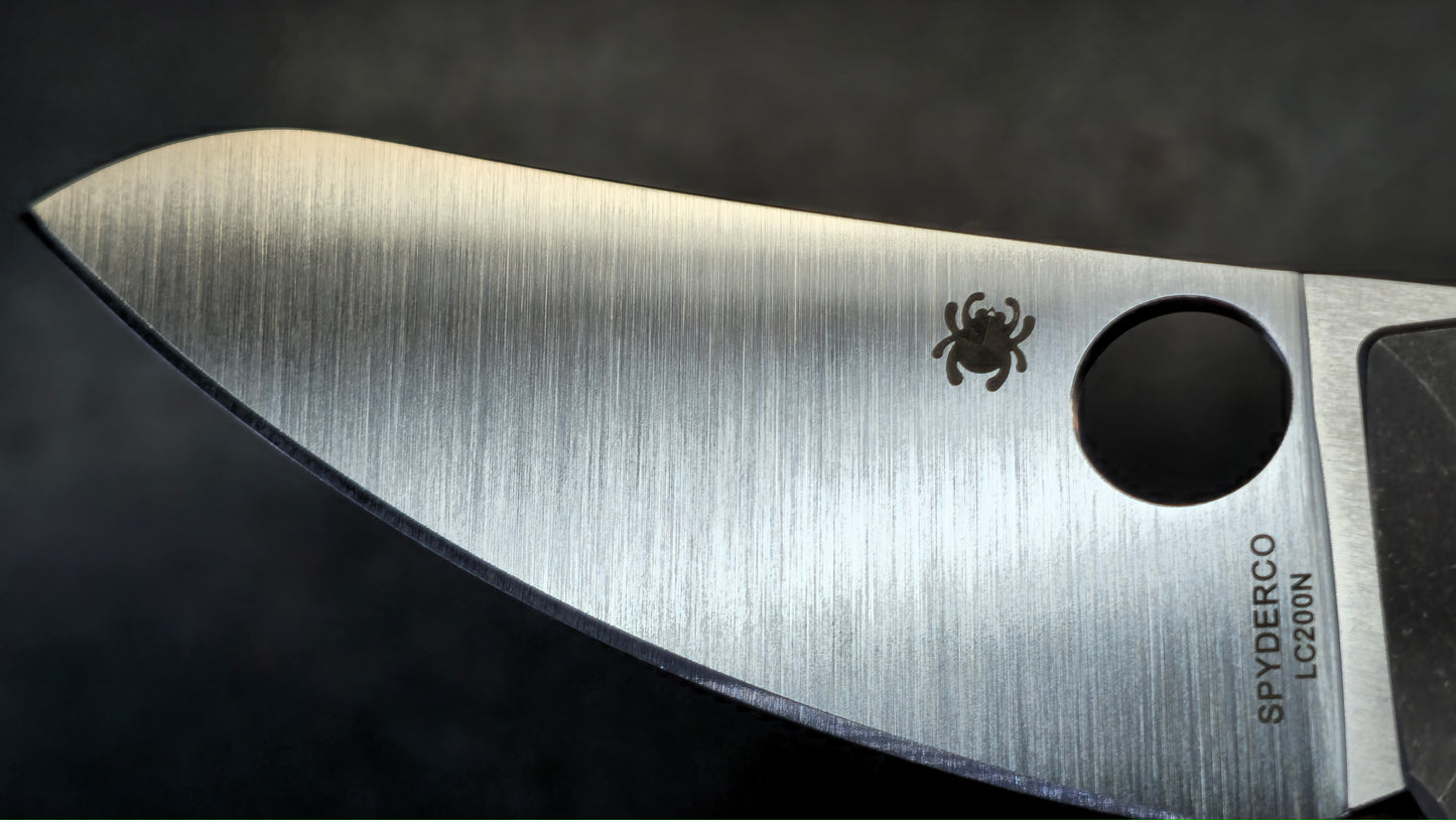 Spyderco SpydieChef Titanium Handle LC200N Blade