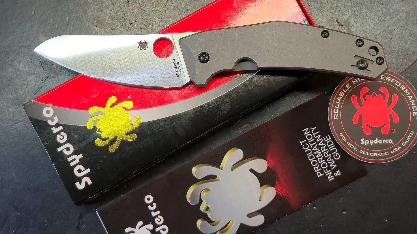 Spyderco SpydieChef Titanium Handle LC200N Blade