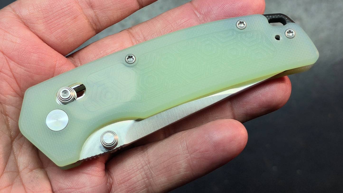 Kubey Geri Jade G10 Handle 14C28N
