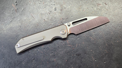 KB Venom Botton Liner Lock Gray / Flame Ano Titanium Handle S90V Blade