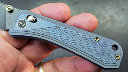 WE Bougie Banter Art Deco Blue Titanium Handle S45VN Black Blade