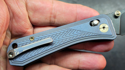 WE Bougie Banter Art Deco Blue Titanium Handle S45VN Black Blade