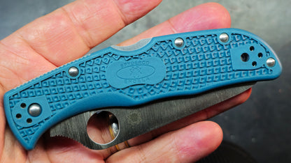 Spyderco Endela Blue FRN Handle K390
