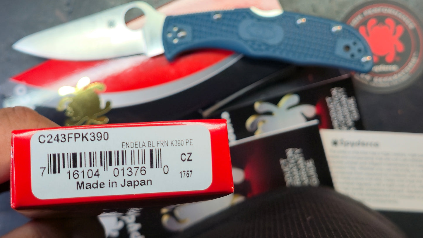 Spyderco Endela Blue FRN Handle K390