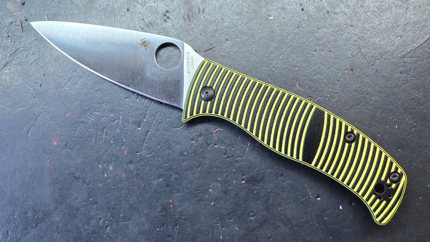 Spyderco Caribbean G-10 Handle LC200N Blade