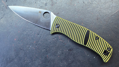 Spyderco Caribbean G-10 Handle LC200N Blade