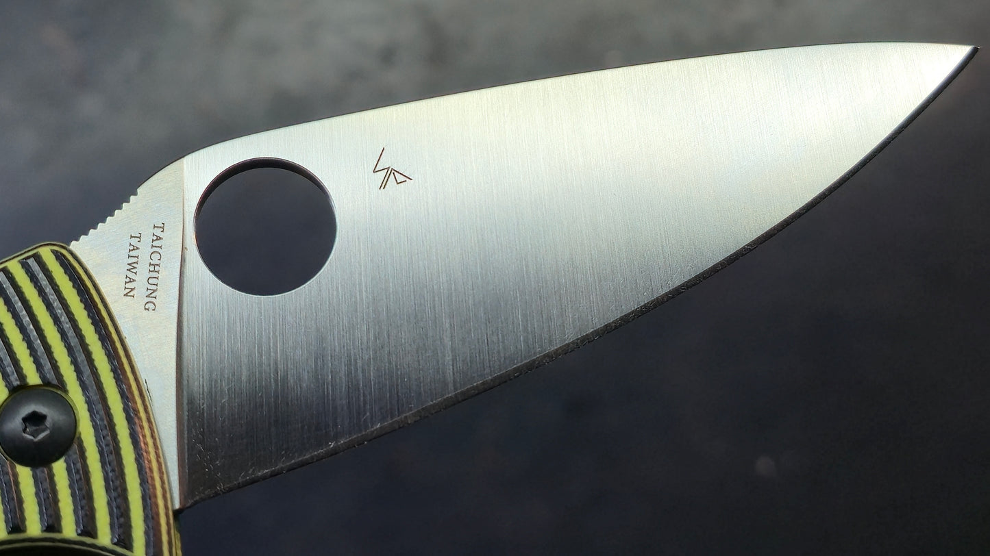 Spyderco Caribbean G-10 Handle LC200N Blade