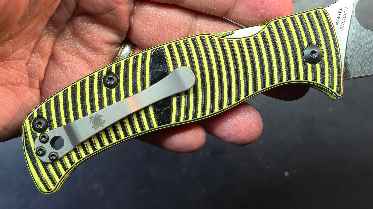 Spyderco Caribbean G-10 Handle LC200N Blade