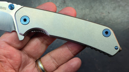 SRM 9008 Stainless Steel Handle 12C27 Blade