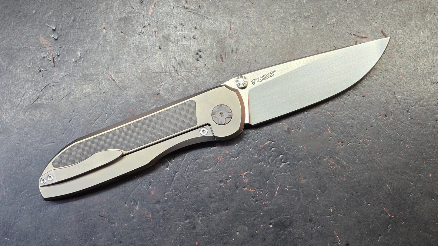 Vanguard Cheetah Frame Lock Knife Ti / Carbon Fiber Handle M390 Blade