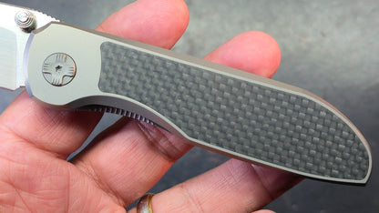 Vanguard Cheetah Frame Lock Knife Ti / Carbon Fiber Handle M390 Blade