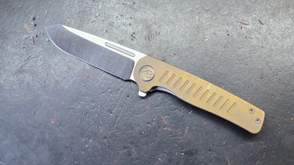 Kubey Steelhead Brown Titanium Handle M390 Blade