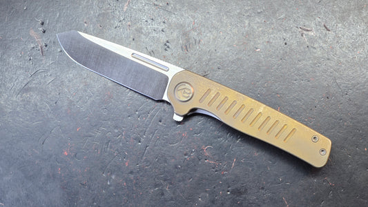 Kubey Steelhead Brown Titanium Handle M390 Blade